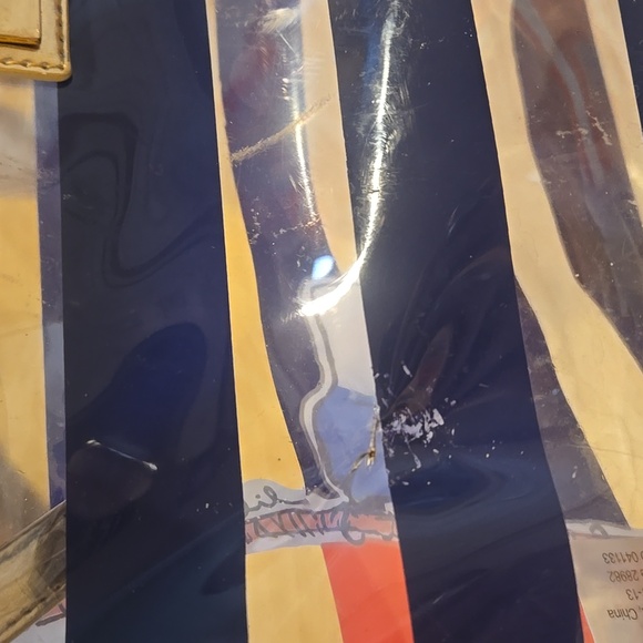 Lilly Pulitzer Shoreline "Raise the Sails" Vinyl Tote Bag - Picture 11 of 14